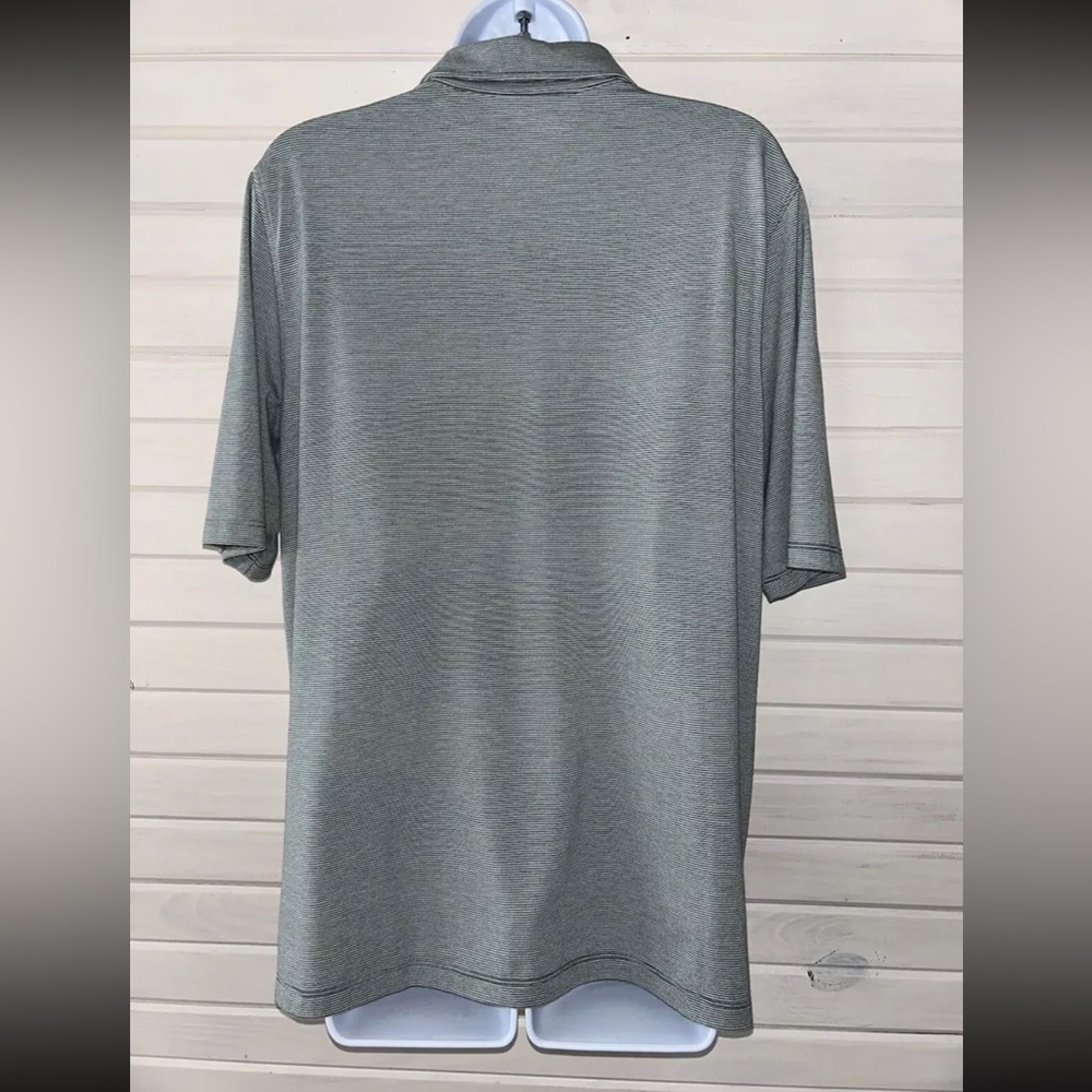 Lands' End Women's Moisture Wicking Green and White Short-Sleeve Polo Top - Picture 6 of 10